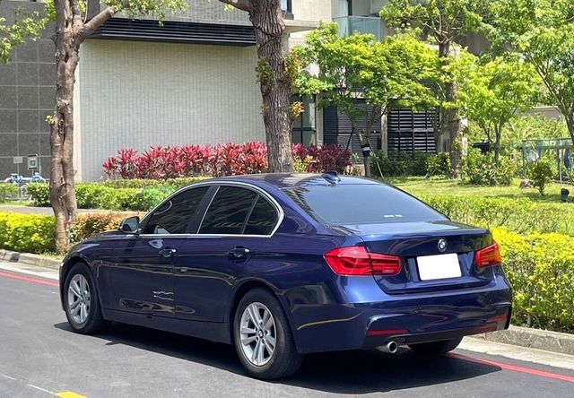 BMW寶馬 318IA  第2張相片