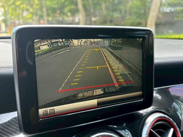M-BENZ賓士 CLA250  第17張相片