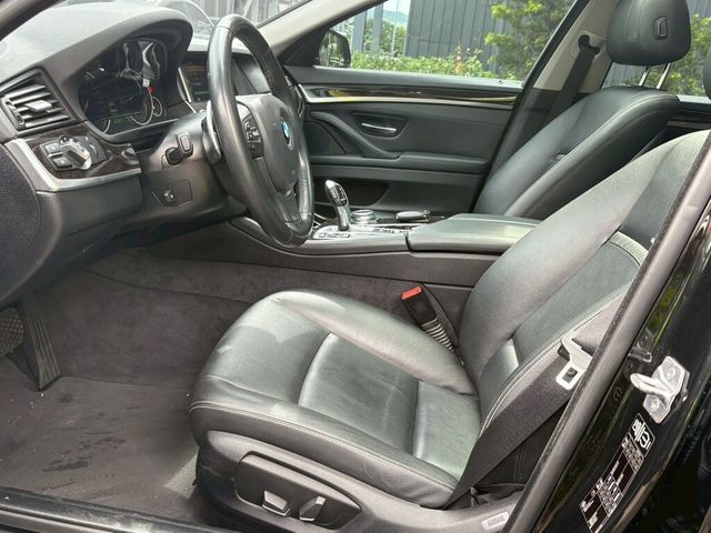 BMW寶馬 520I  第7張相片