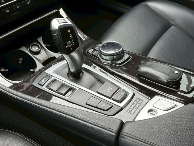 BMW寶馬 520I  第14張相片