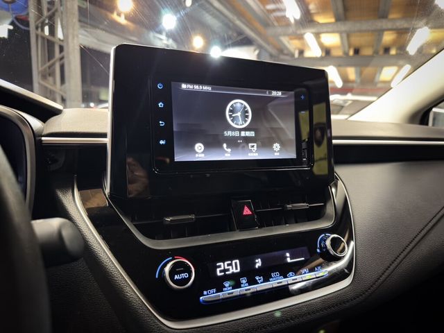 TOYOTA豐田 ALTIS  第16張相片
