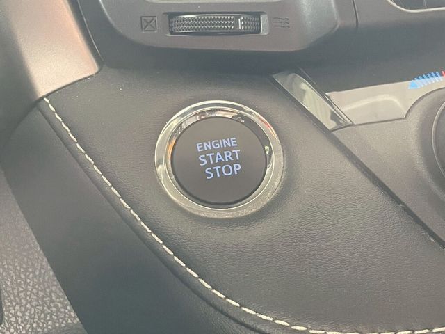 TOYOTA豐田 RAV4  第10張相片