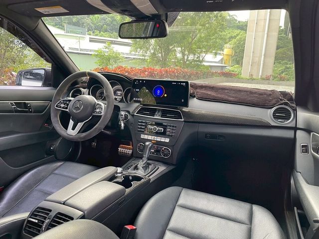 M-BENZ賓士 C250  第9張相片