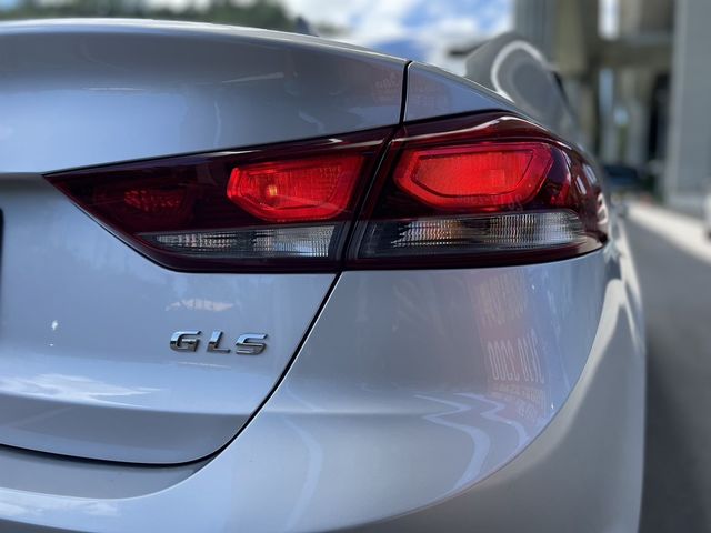 HYUNDAI現代 ELANTRA  第6張相片