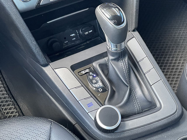 HYUNDAI現代 ELANTRA  第11張相片