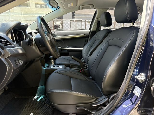 MITSUBISHI三菱 LANCER FORTIS  第7張相片