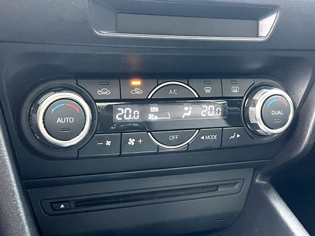 MAZDA馬自達 MAZDA 3  第10張相片