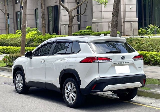 TOYOTA豐田 COROLLA CROSS HYBRID  第2張相片
