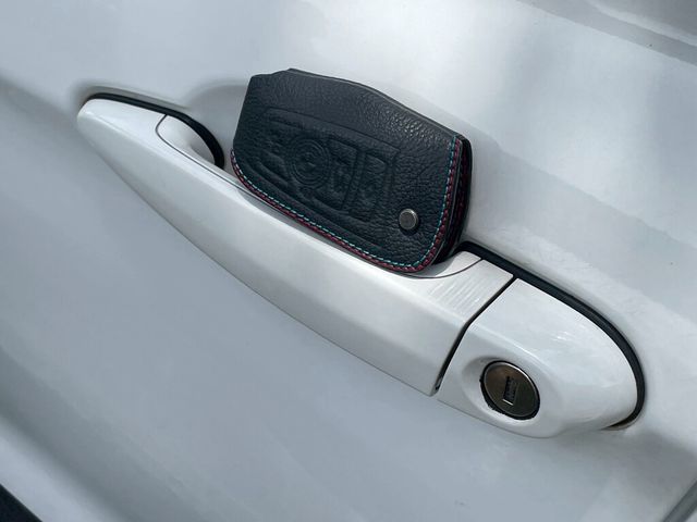 BMW寶馬 320I LCI  第6張相片