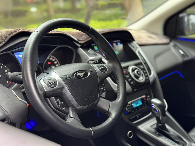 FORD福特 FOCUS  第5張相片