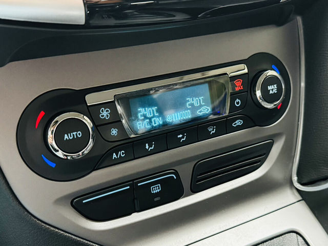 FORD福特 FOCUS  第11張相片