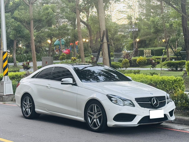 M-BENZ賓士 E200 COUPE  第3張相片