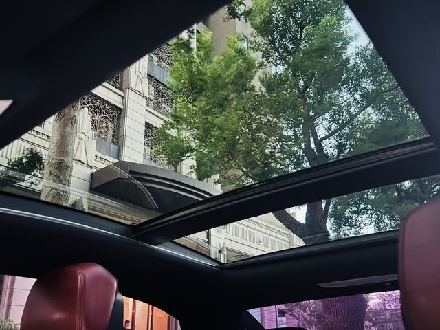 M-BENZ賓士 E200 COUPE  第11張相片