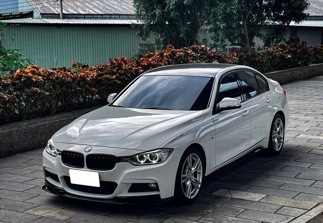 BMW寶馬 320I M SPORT  第1張相片