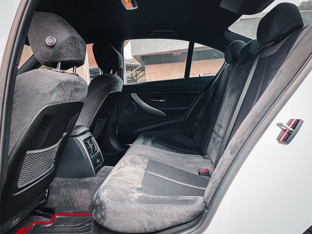 BMW寶馬 320I M SPORT  第7張相片