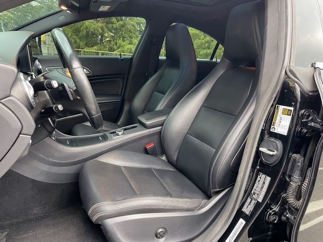 M-BENZ賓士 CLA250  第6張相片