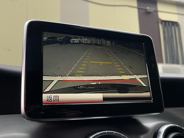 M-BENZ賓士 CLA250  第11張相片