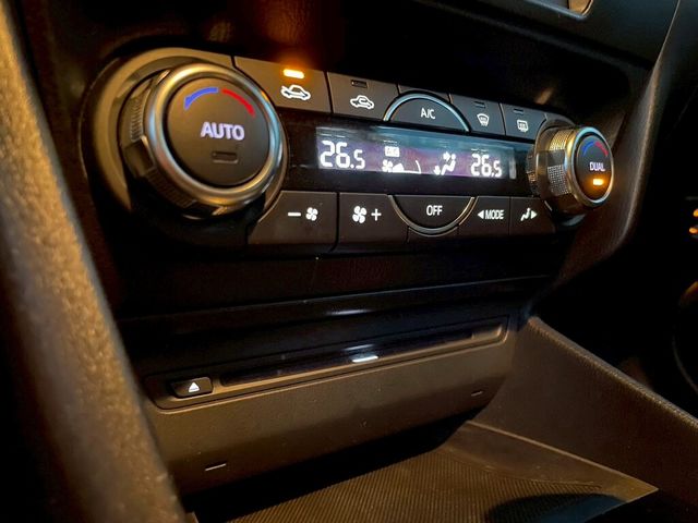 MAZDA馬自達 MAZDA 3  第11張相片