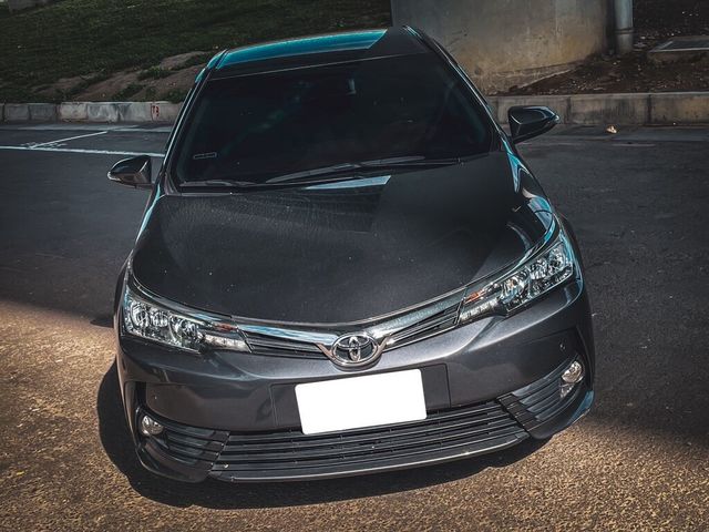 TOYOTA豐田 ALTIS  第3張相片