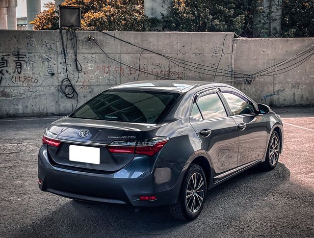 TOYOTA豐田 ALTIS  第8張相片