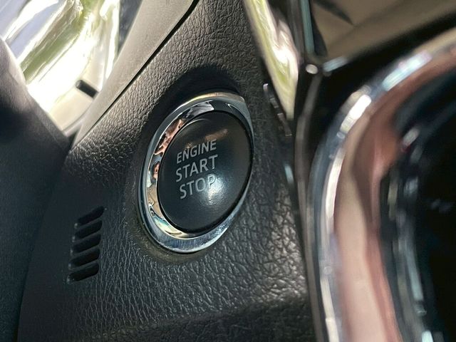 TOYOTA豐田 ALTIS  第18張相片