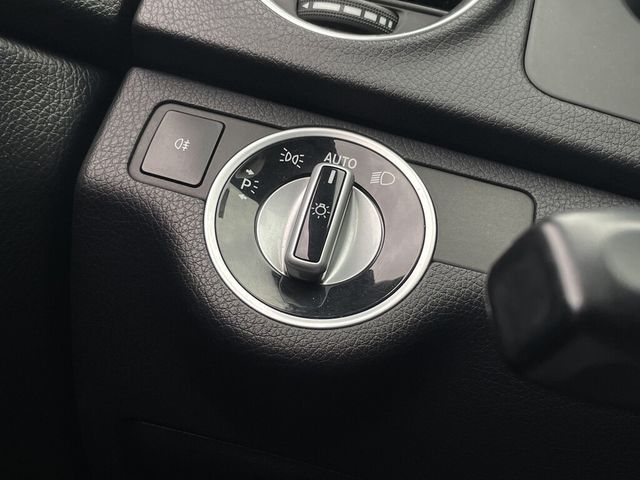 M-BENZ賓士 C250 COUPE  第16張相片