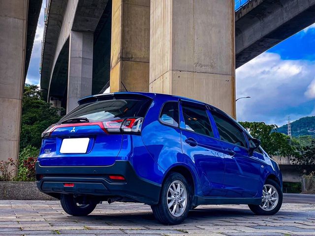 MITSUBISHI三菱 COLT PLUS  第2張相片