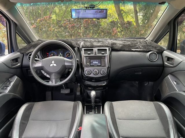 MITSUBISHI三菱 COLT PLUS  第10張相片