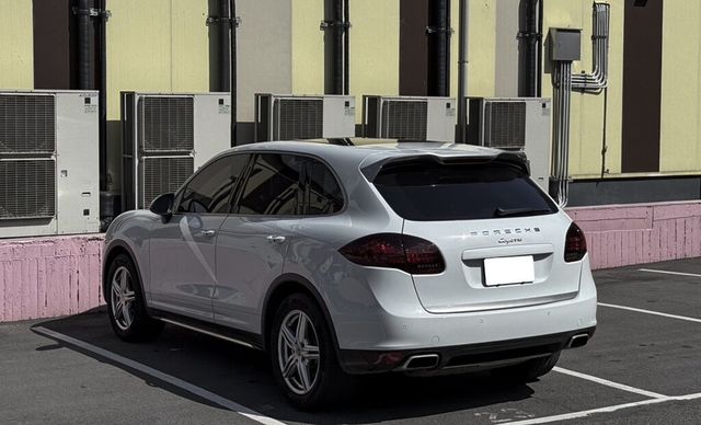 PORSCHE保時捷 CAYENNE  第4張相片