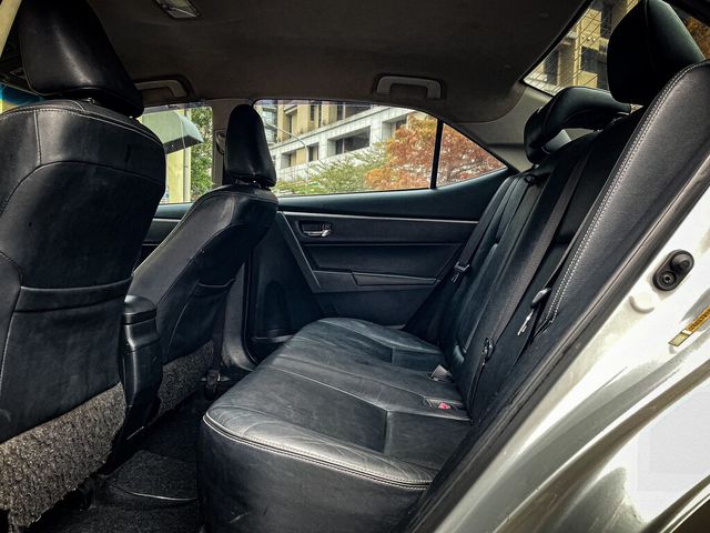 TOYOTA豐田 ALTIS  第9張相片