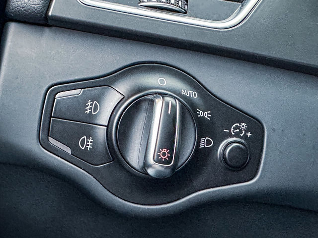 AUDI奧迪 A4  第11張相片