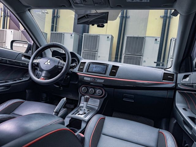 MITSUBISHI三菱 LANCER  第7張相片