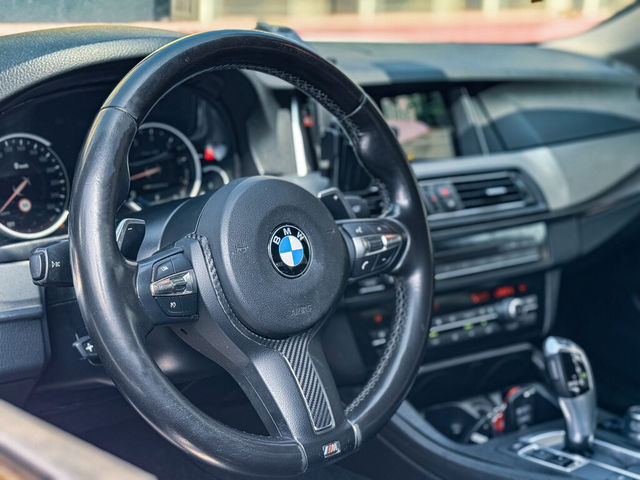 BMW寶馬 520I  第8張相片