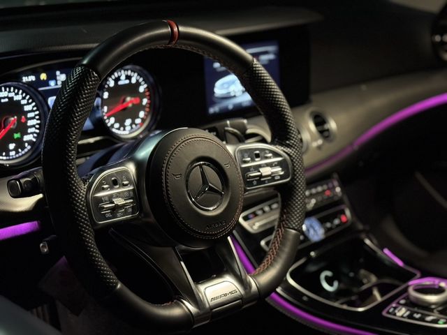 M-BENZ賓士 E200  第6張相片