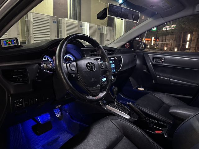 TOYOTA豐田 ALTIS  第5張相片