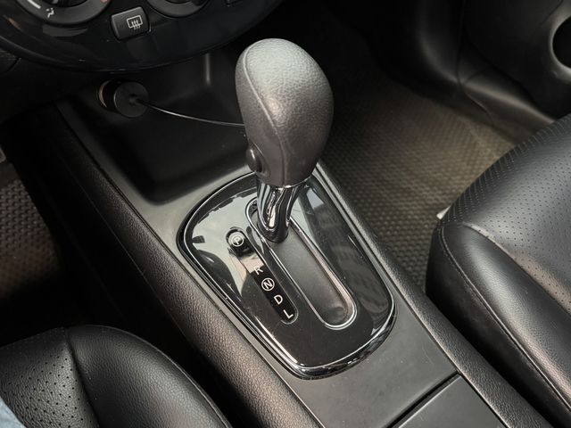 NISSAN日產 TIIDA  第9張相片