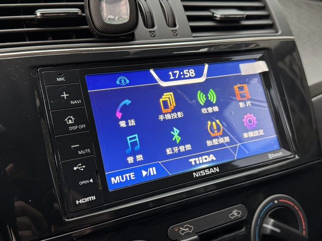 NISSAN日產 TIIDA  第10張相片