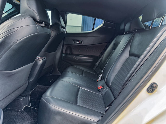 TOYOTA豐田 C-HR  第10張相片