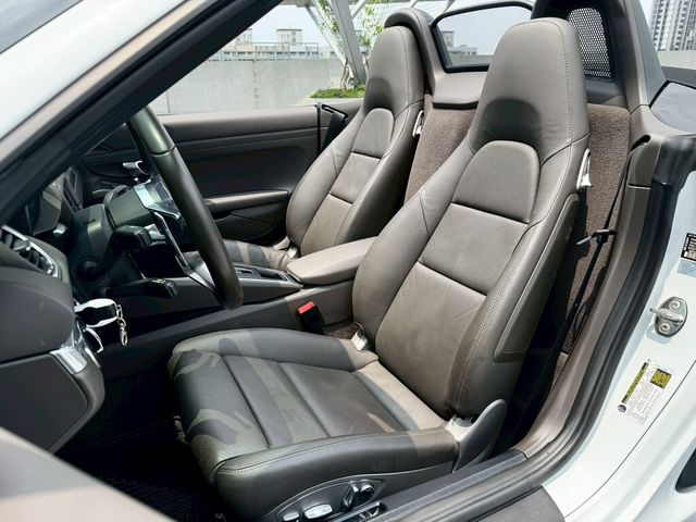 PORSCHE保時捷 BOXSTER  第7張相片