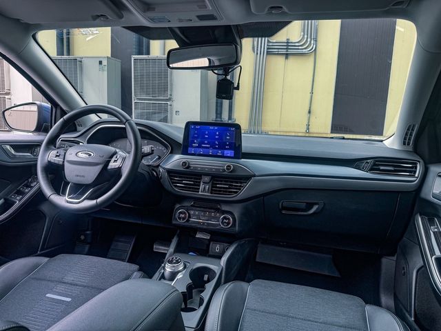 FORD福特 FOCUS ACTIVE  第8張相片