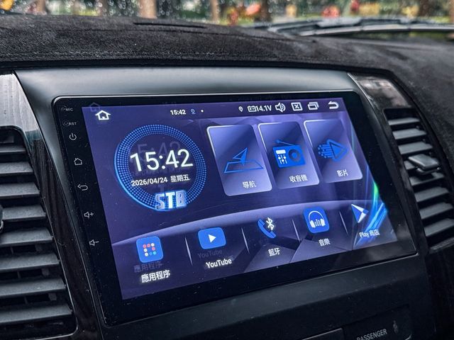 MITSUBISHI三菱 OUTLANDER  第11張相片