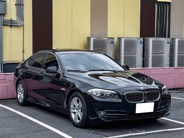BMW寶馬 528  第3張相片