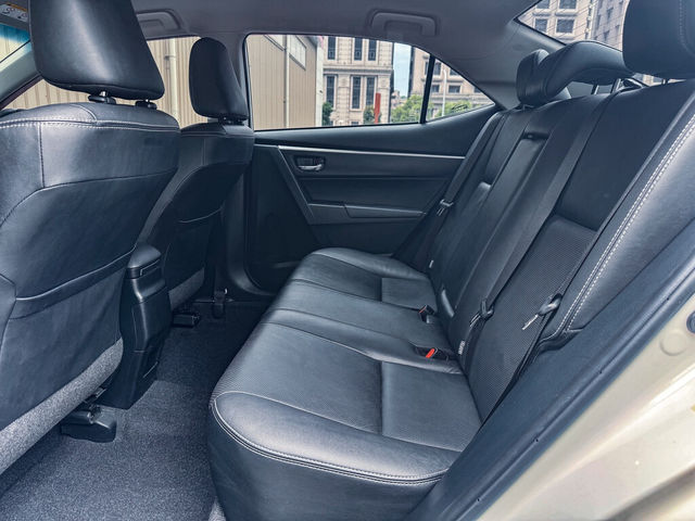 TOYOTA豐田 ALTIS  第8張相片