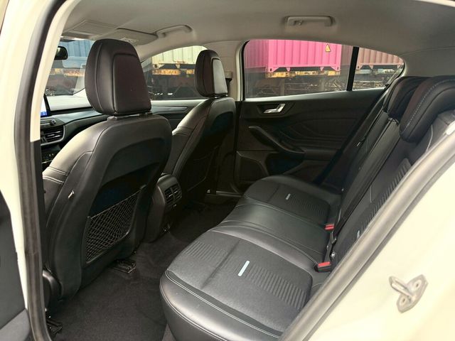 FORD福特 FOCUS  第7張相片