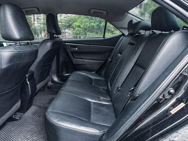 TOYOTA豐田 ALTIS  第9張相片
