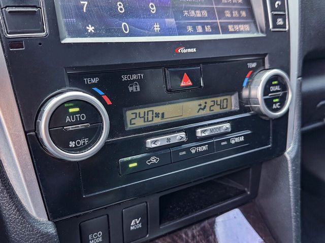 TOYOTA豐田 CAMRY HYBRID  第10張相片