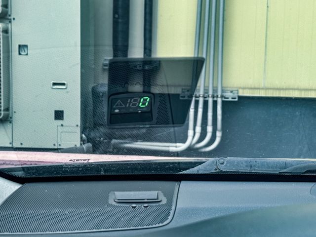 TOYOTA豐田 CAMRY HYBRID  第12張相片