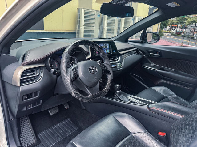 TOYOTA豐田 C-HR  第6張相片