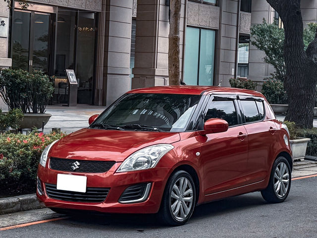 SUZUKI鈴木 SWIFT  第1張相片