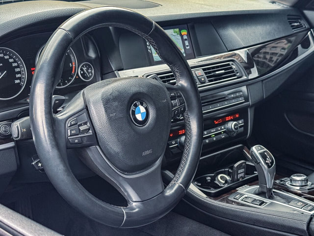 BMW寶馬 520D  第6張相片